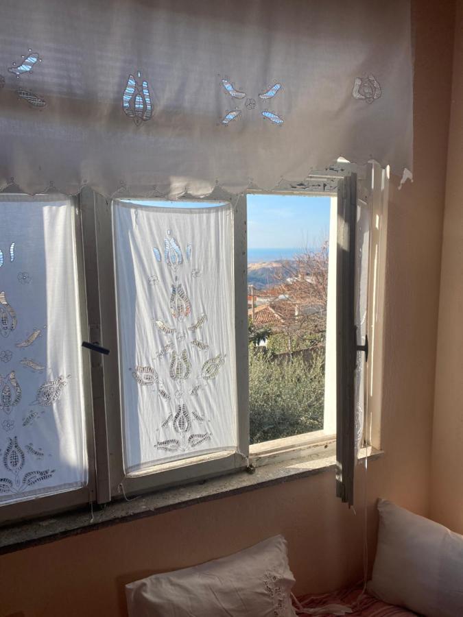 Vila Llulla Krujë Esterno foto