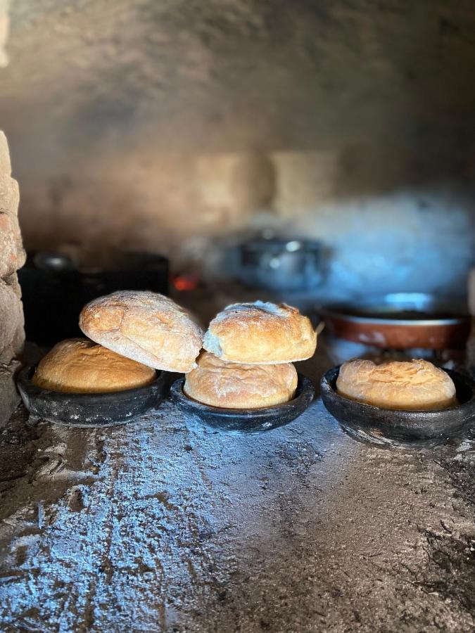 Vila Llulla Krujë Esterno foto