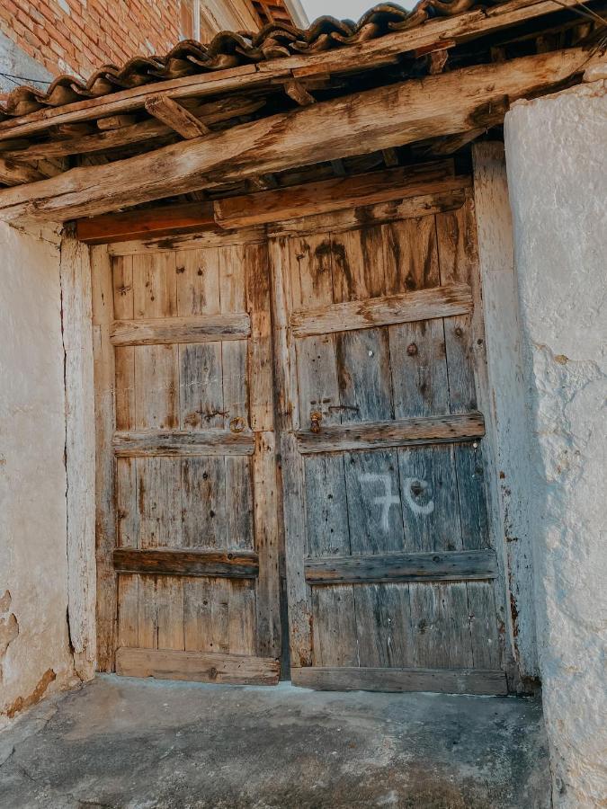Vila Llulla Krujë Esterno foto