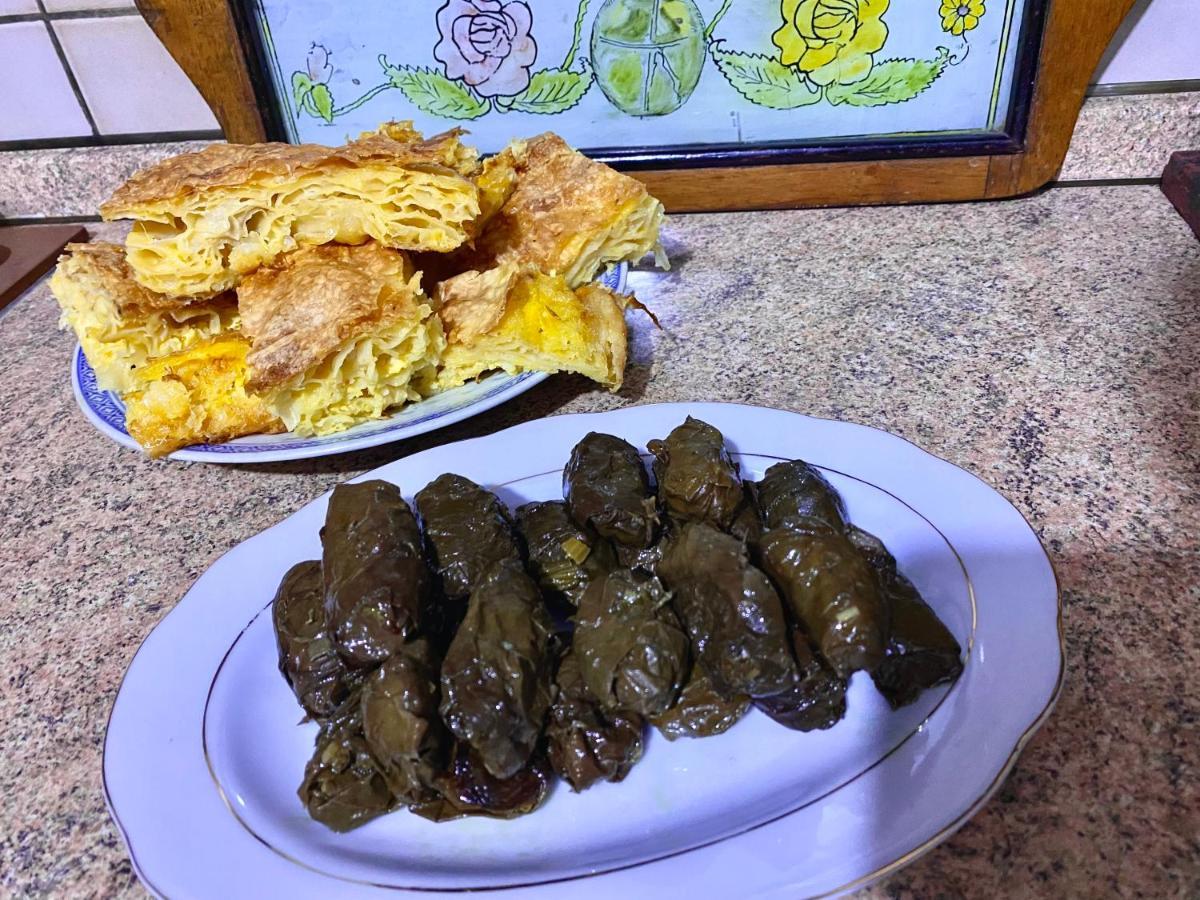 Vila Llulla Krujë Esterno foto