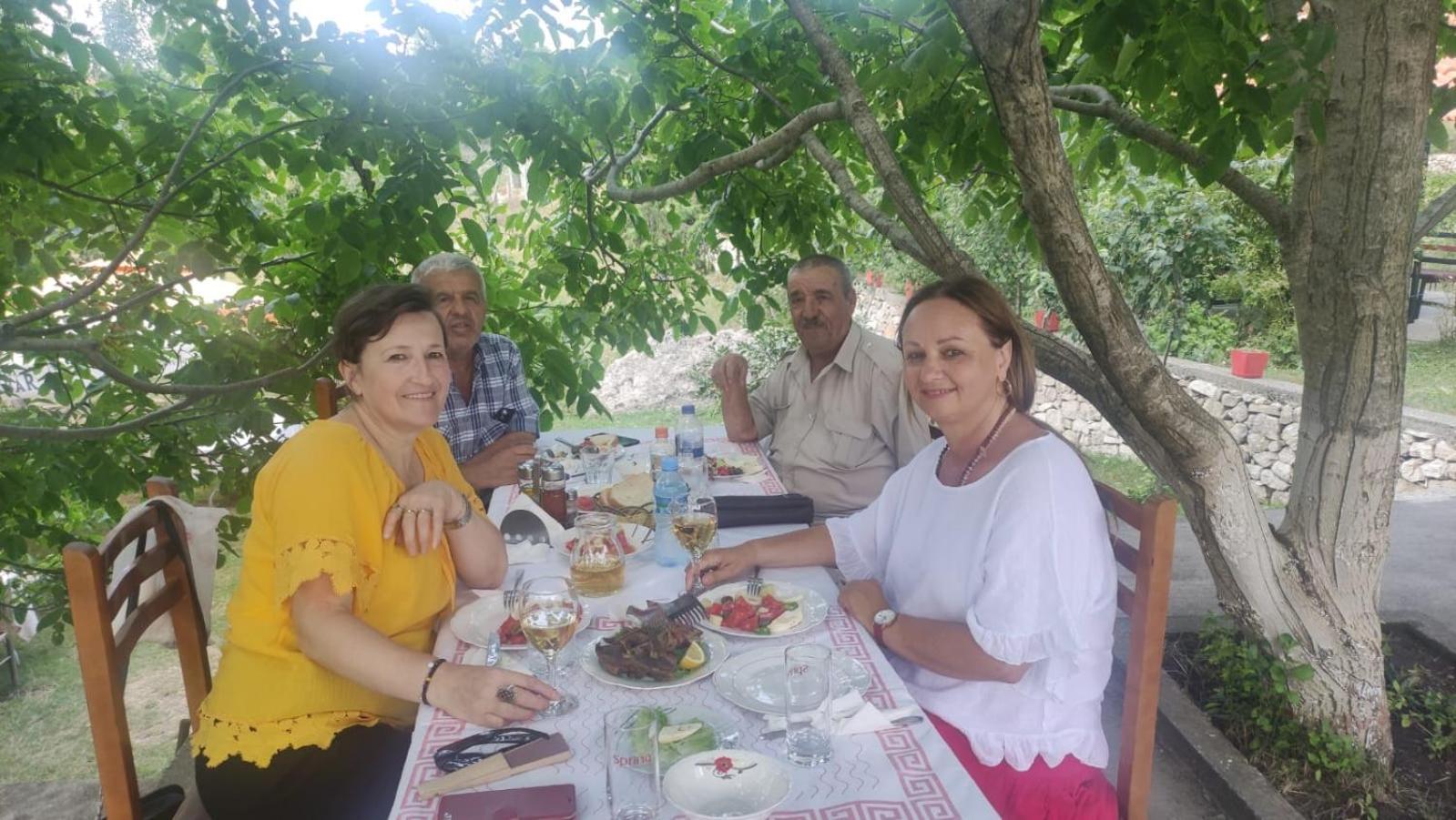 Vila Llulla Krujë Esterno foto