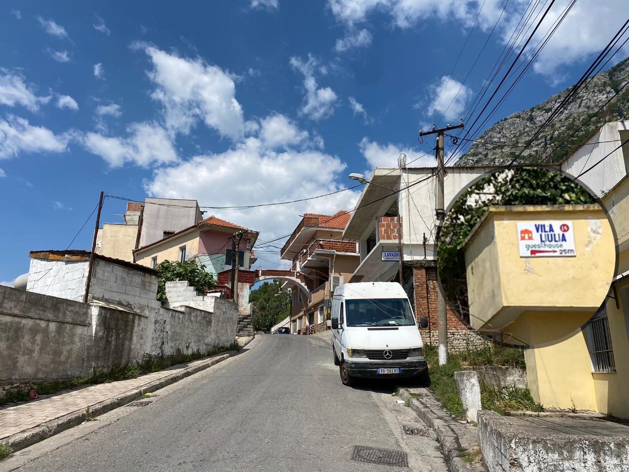 Vila Llulla Krujë Esterno foto