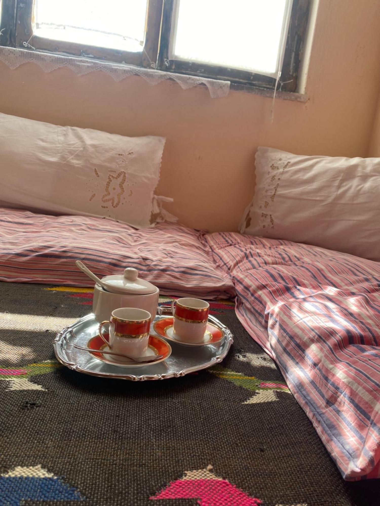 Vila Llulla Krujë Esterno foto